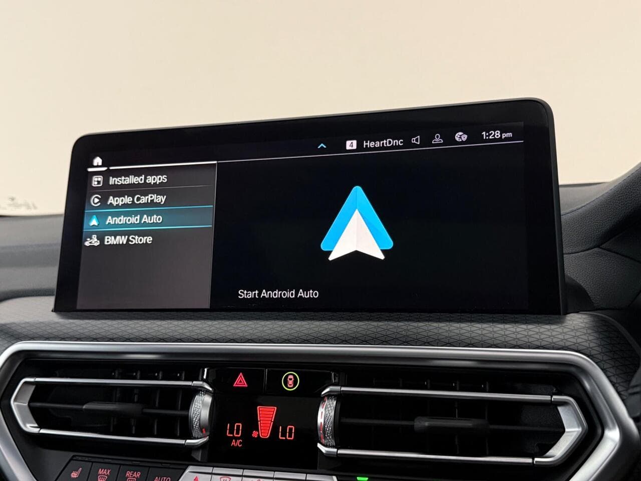 BMW iX3 thumbnail Infotainment System