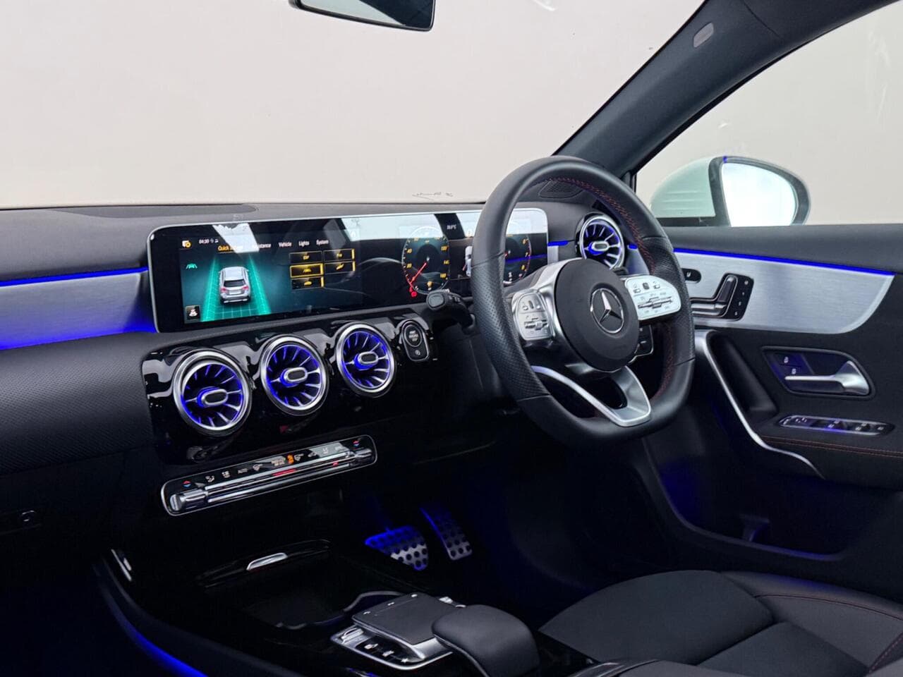 Mercedes-Benz A Class thumbnail Interior Front