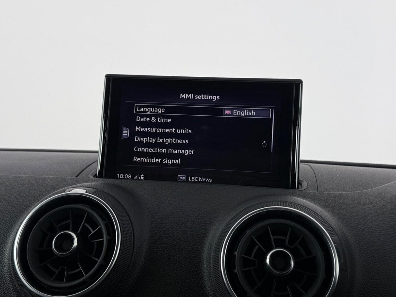 Audi A3 thumbnail Infotainment System