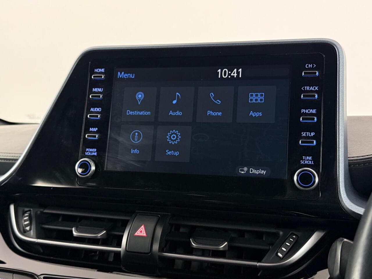 Toyota C-HR thumbnail Infotainment System