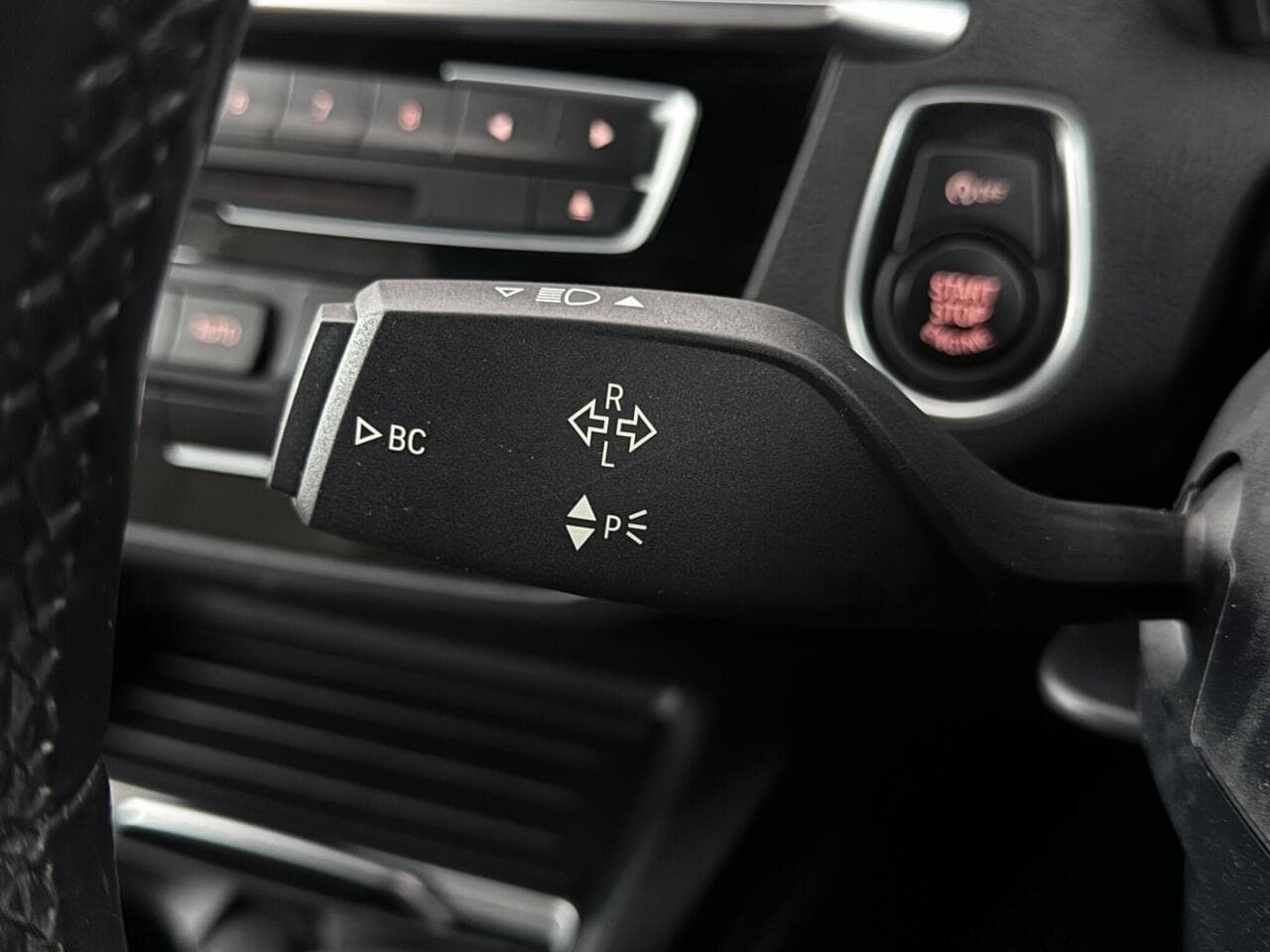 BMW 2 Series thumbnail Misc Controls