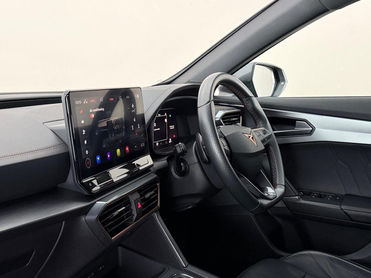 CUPRA Formentor thumbnail Interior Front