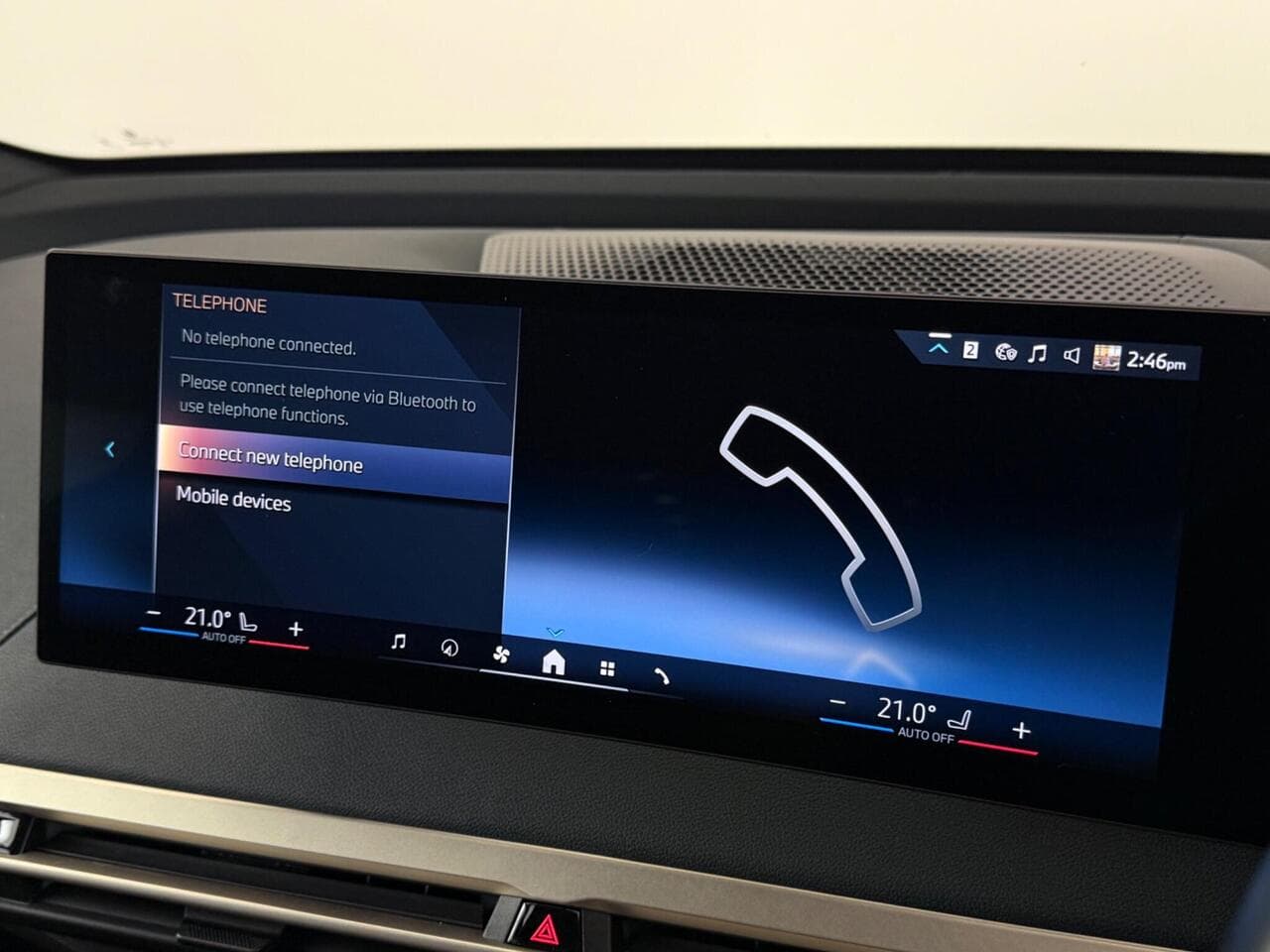 BMW iX thumbnail Infotainment System