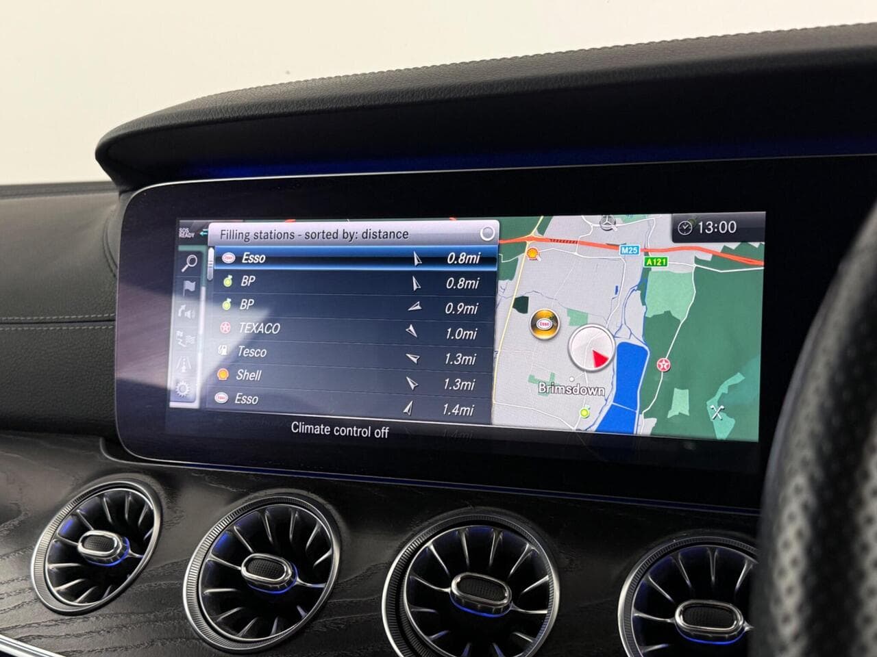 Mercedes-Benz E Class thumbnail Infotainment System