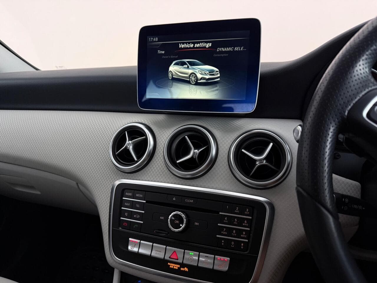 Mercedes-Benz A Class thumbnail Infotainment System