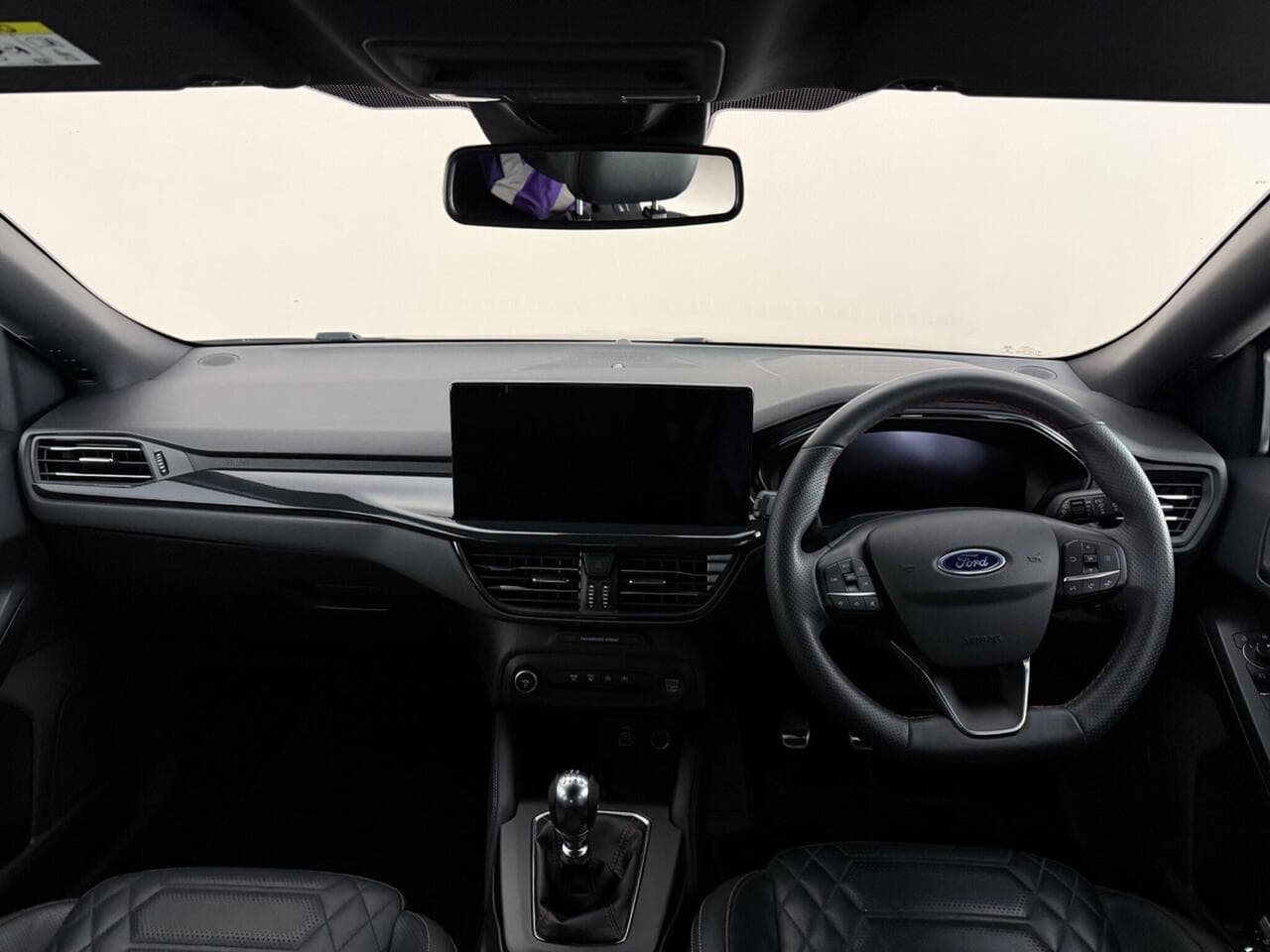 Ford Focus thumbnail Interior Front