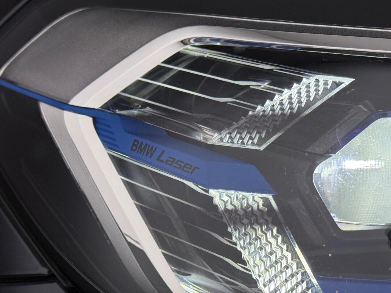 BMW iX3 thumbnail Inconclusive