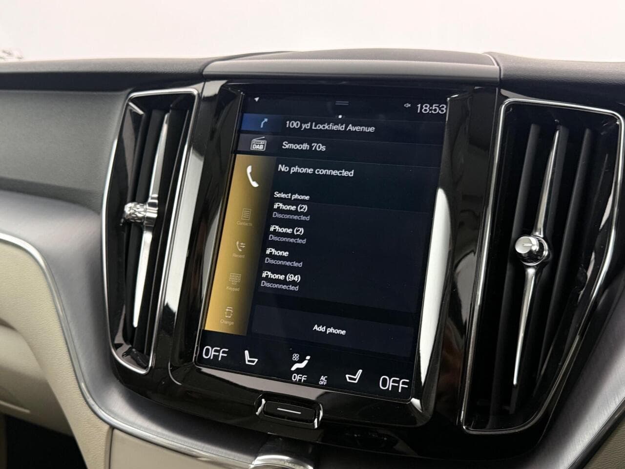 Volvo XC60 thumbnail Infotainment System