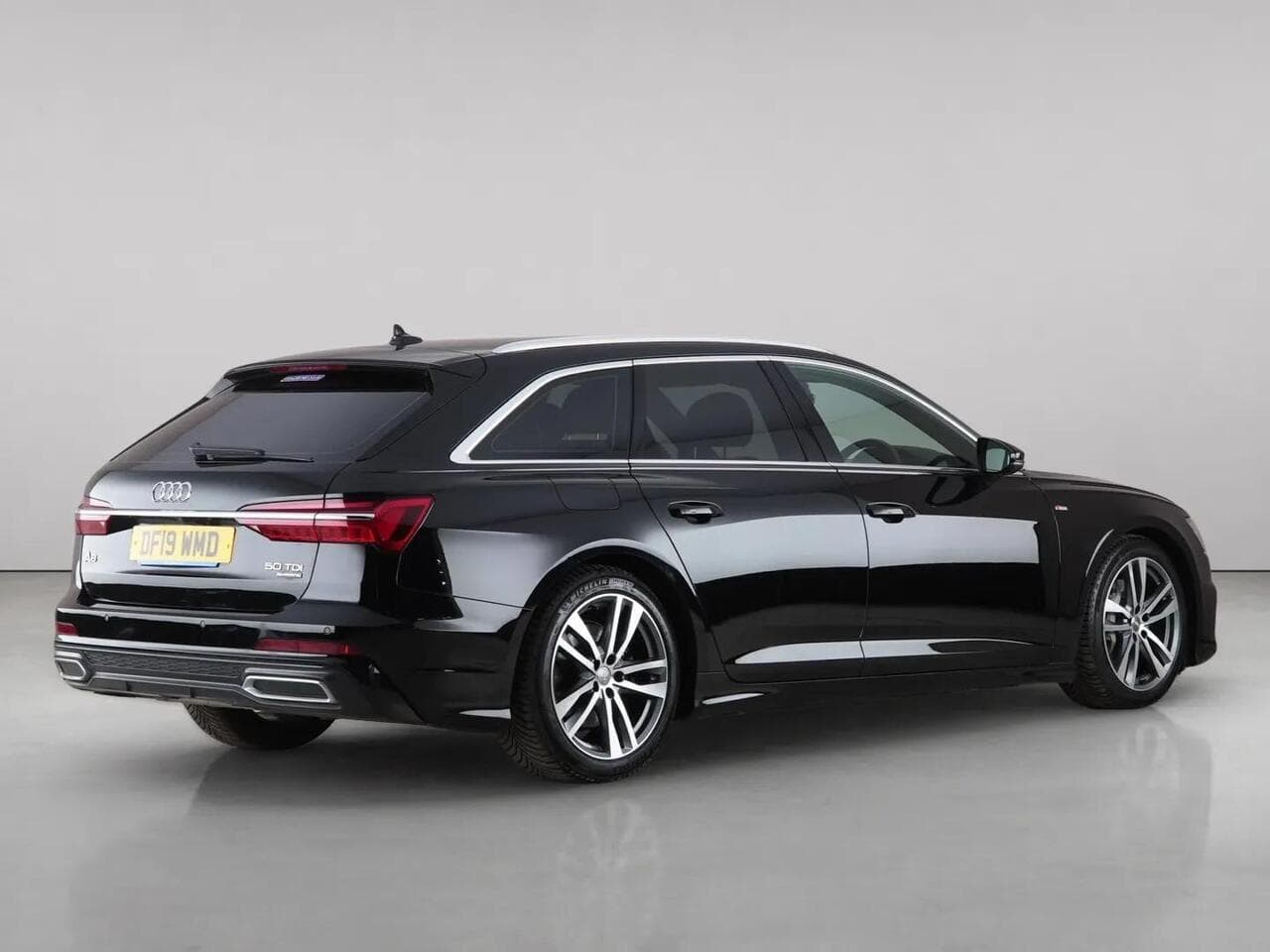 Audi A6 Avant thumbnail Rear Right