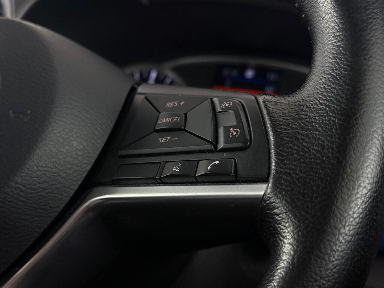 Nissan Micra thumbnail Misc Controls