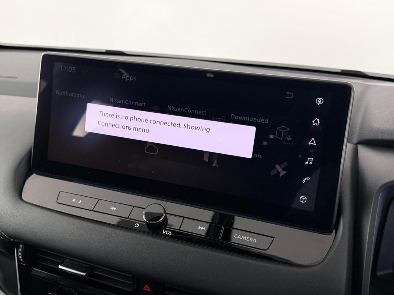 Nissan Qashqai thumbnail Infotainment System