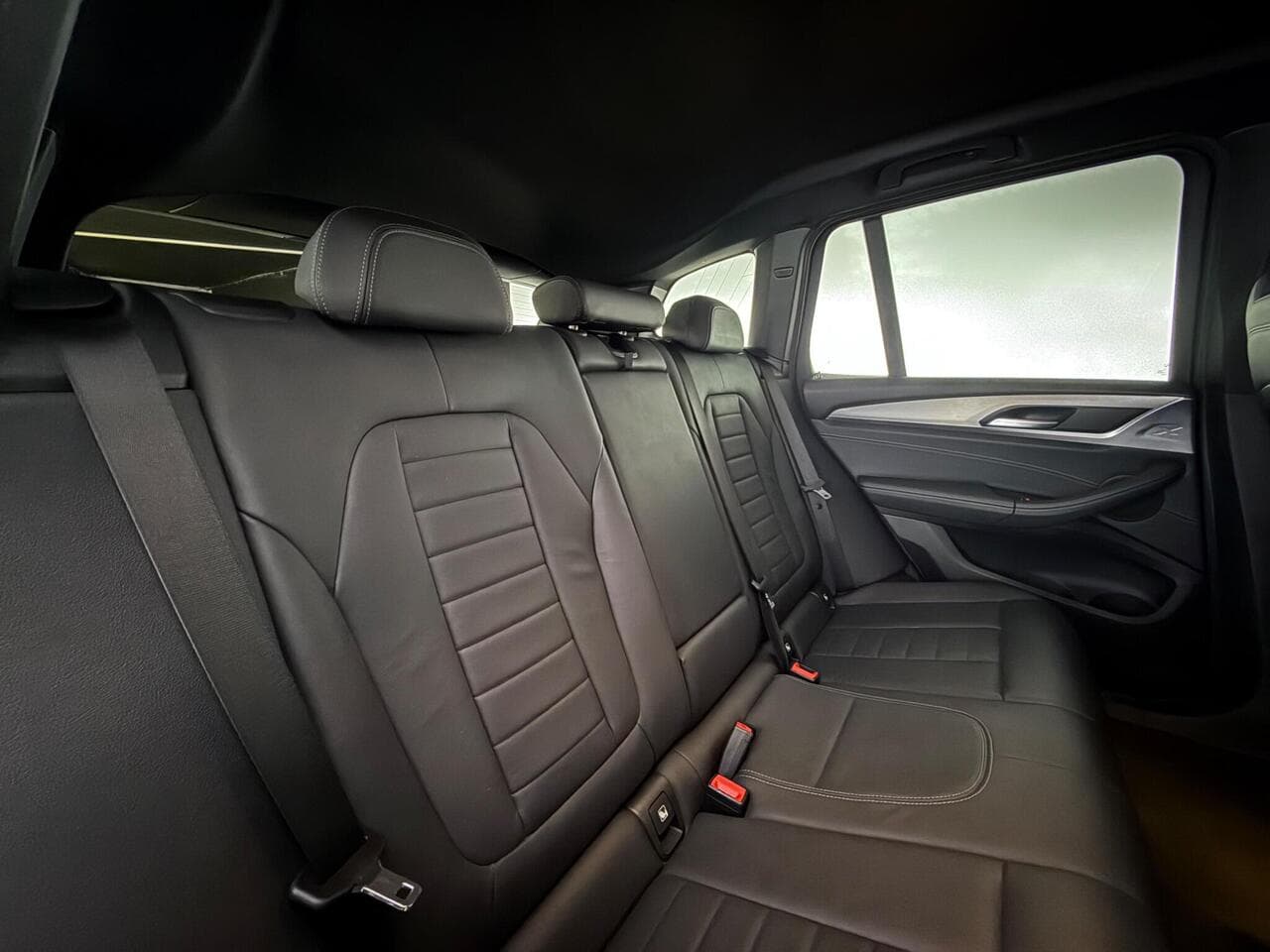 BMW X3 thumbnail Seats Rear