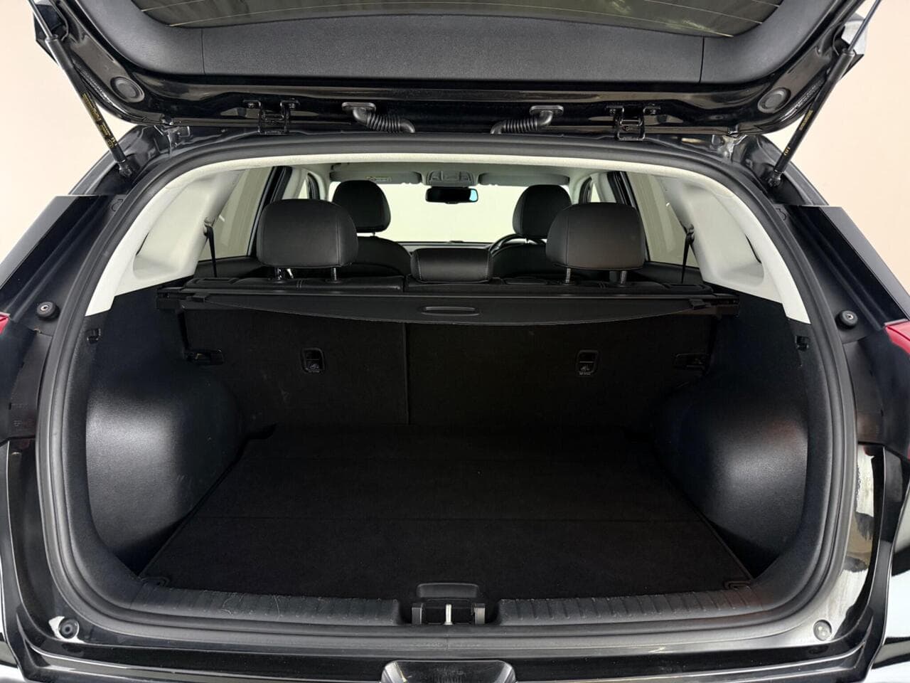 Kia Niro thumbnail Boot