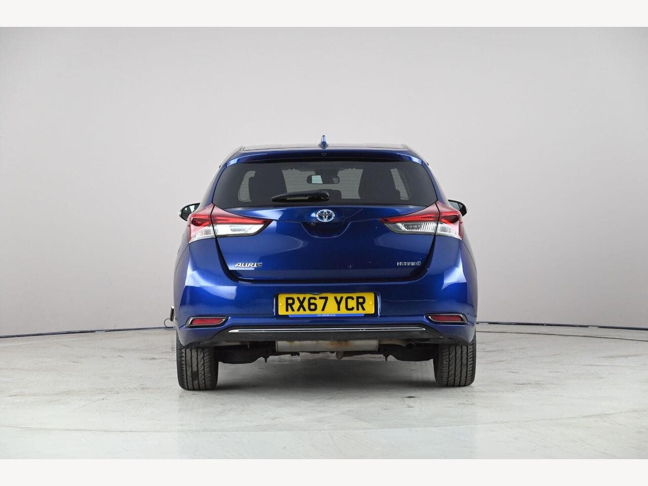 Toyota Auris thumbnail Rear