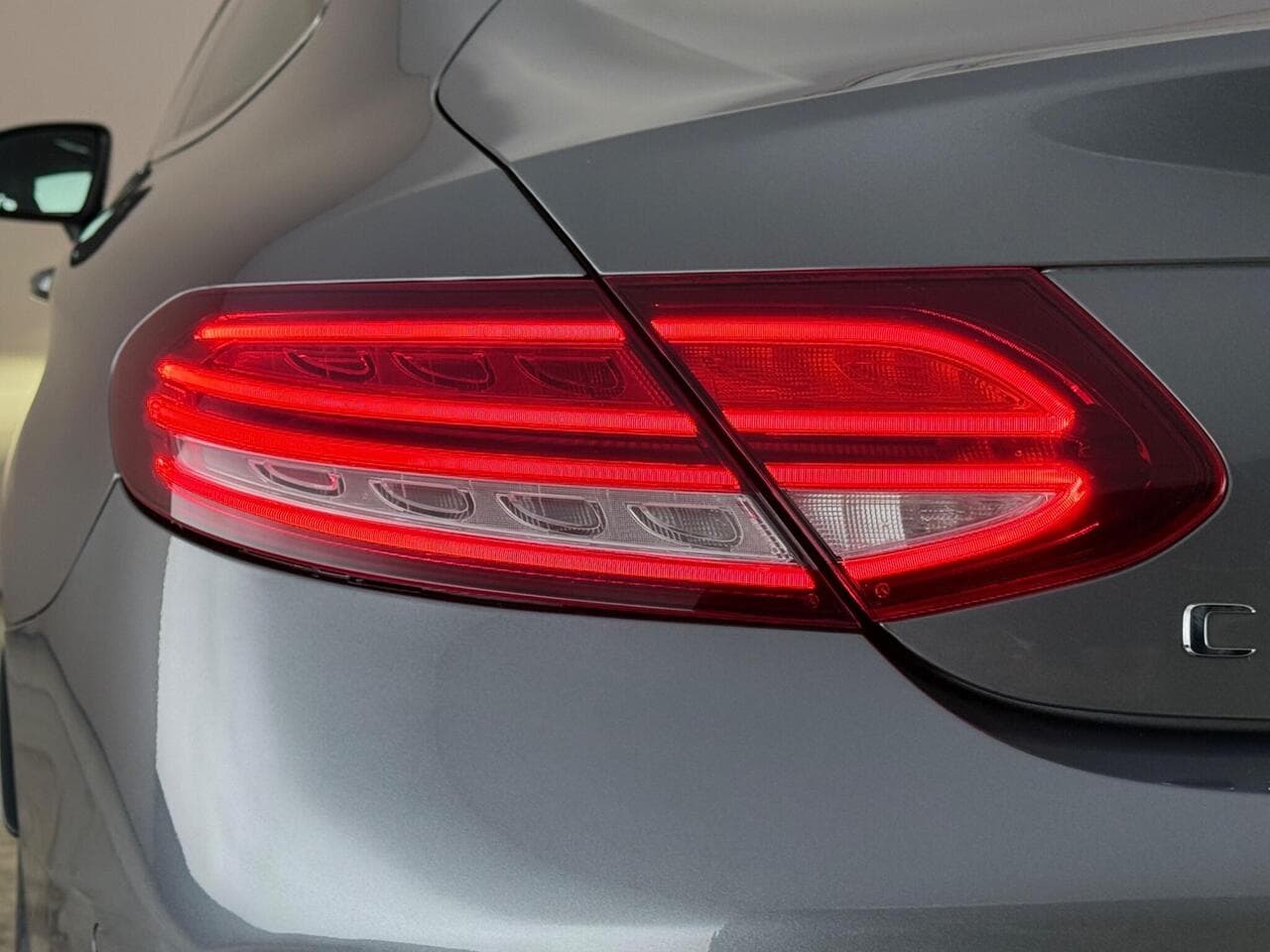 Mercedes-Benz C Class thumbnail Lights Rear