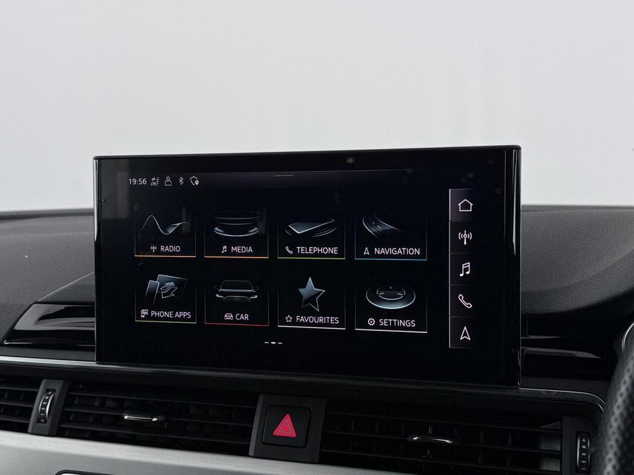 Audi A5 thumbnail Infotainment System