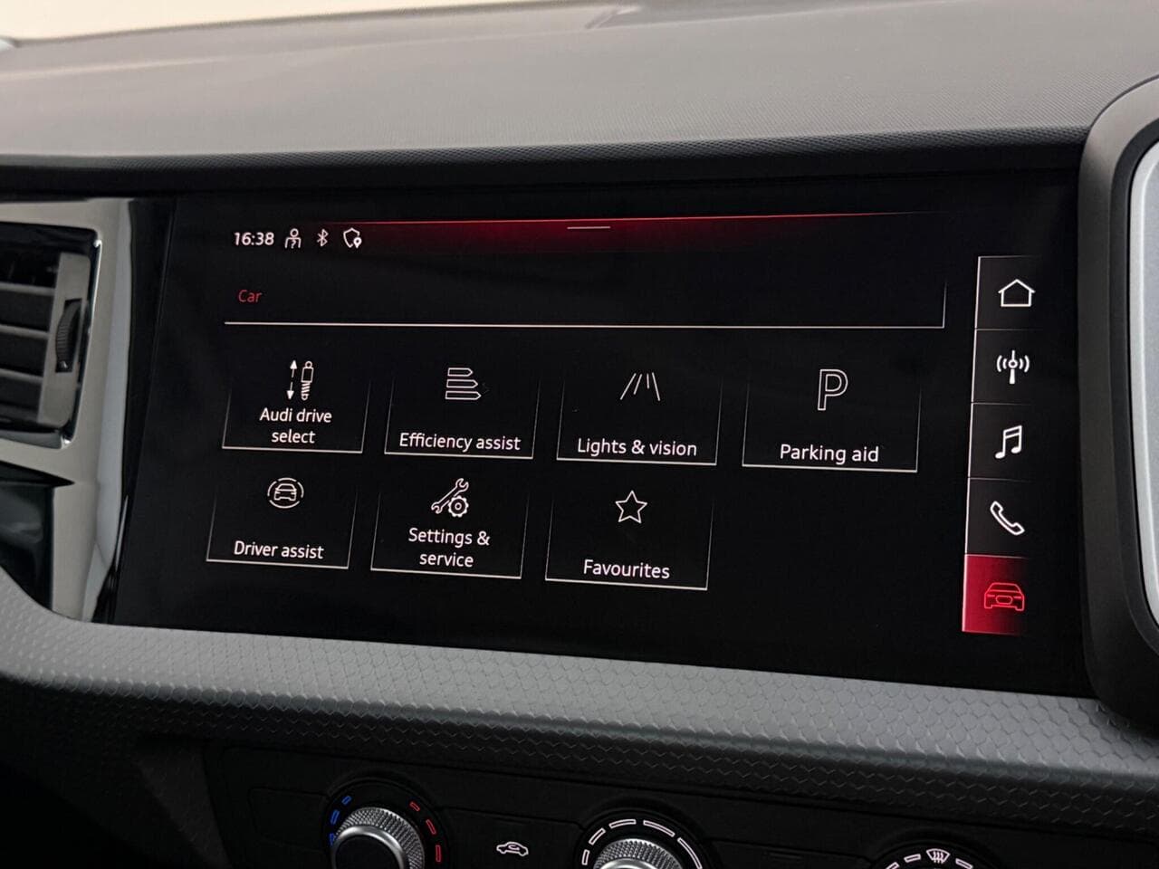 Audi A1 thumbnail Infotainment System