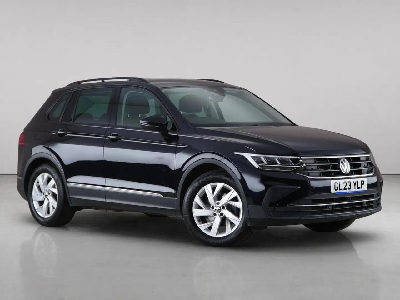Volkswagen Tiguan - Volkswagen Tiguan 2.0 TDI Life DSG Euro 6 (s/s) 5dr