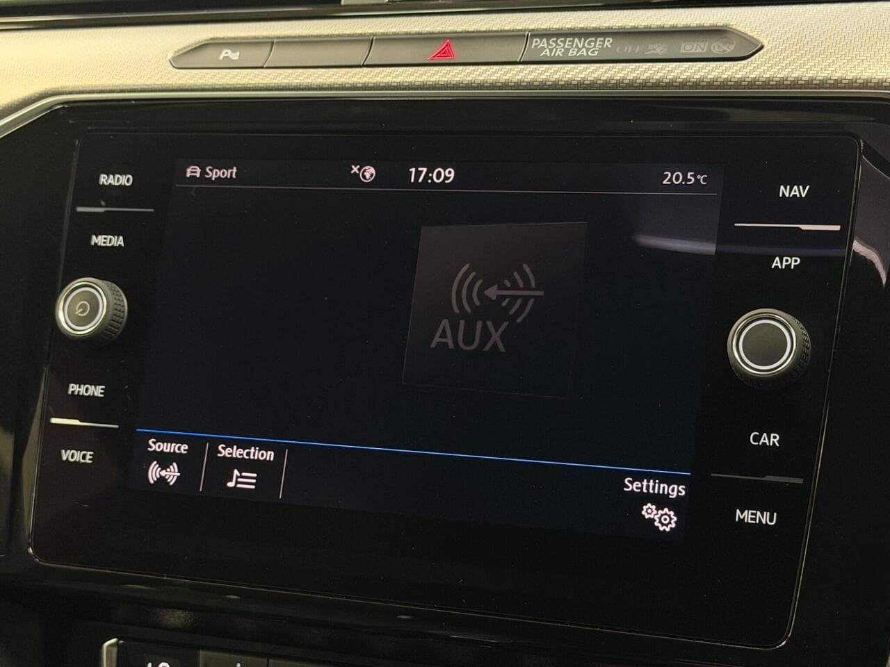 Volkswagen Arteon thumbnail Infotainment System