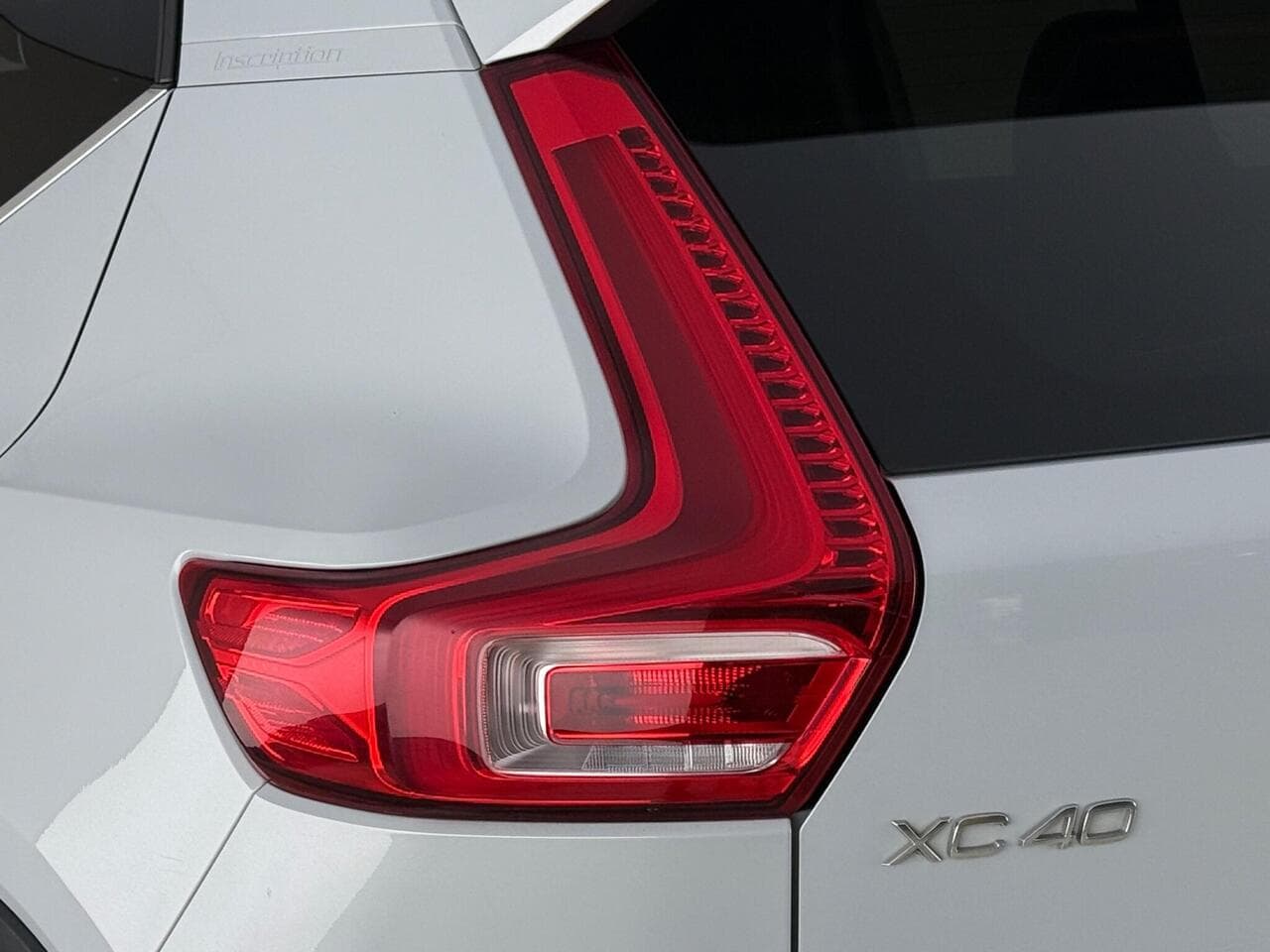 Volvo XC40 thumbnail Lights Rear