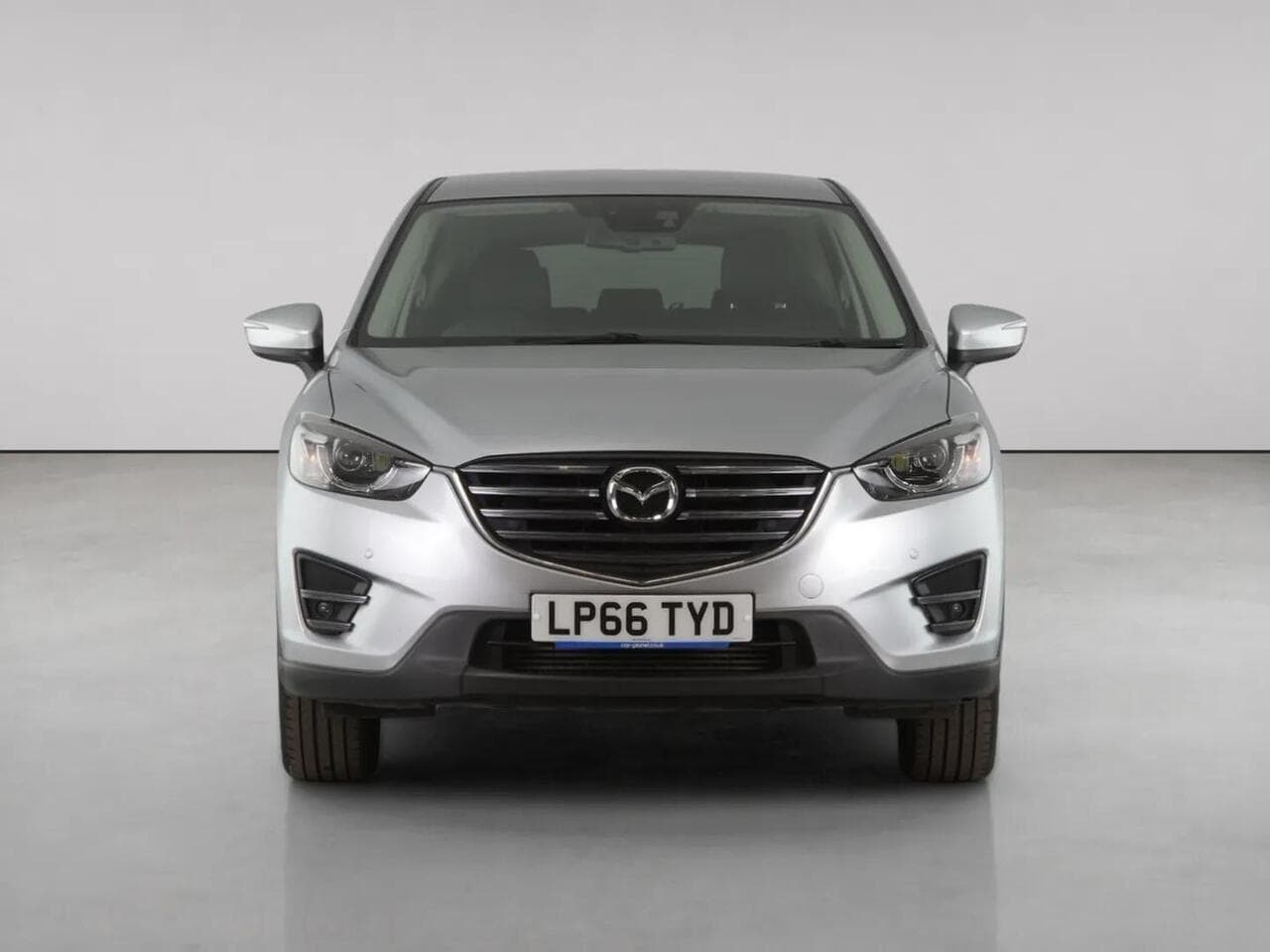 Mazda CX-5 thumbnail Front