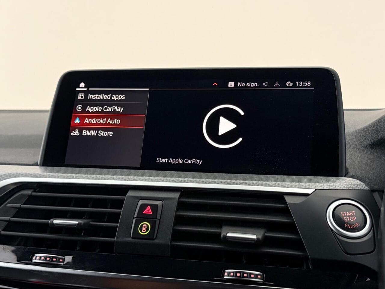 BMW X3 thumbnail Infotainment System