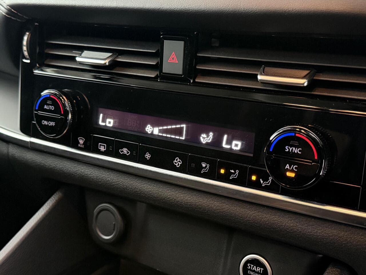 Nissan Qashqai thumbnail Misc Controls