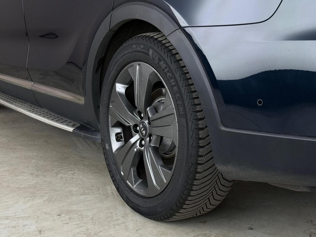 Kia Sorento thumbnail Wheel