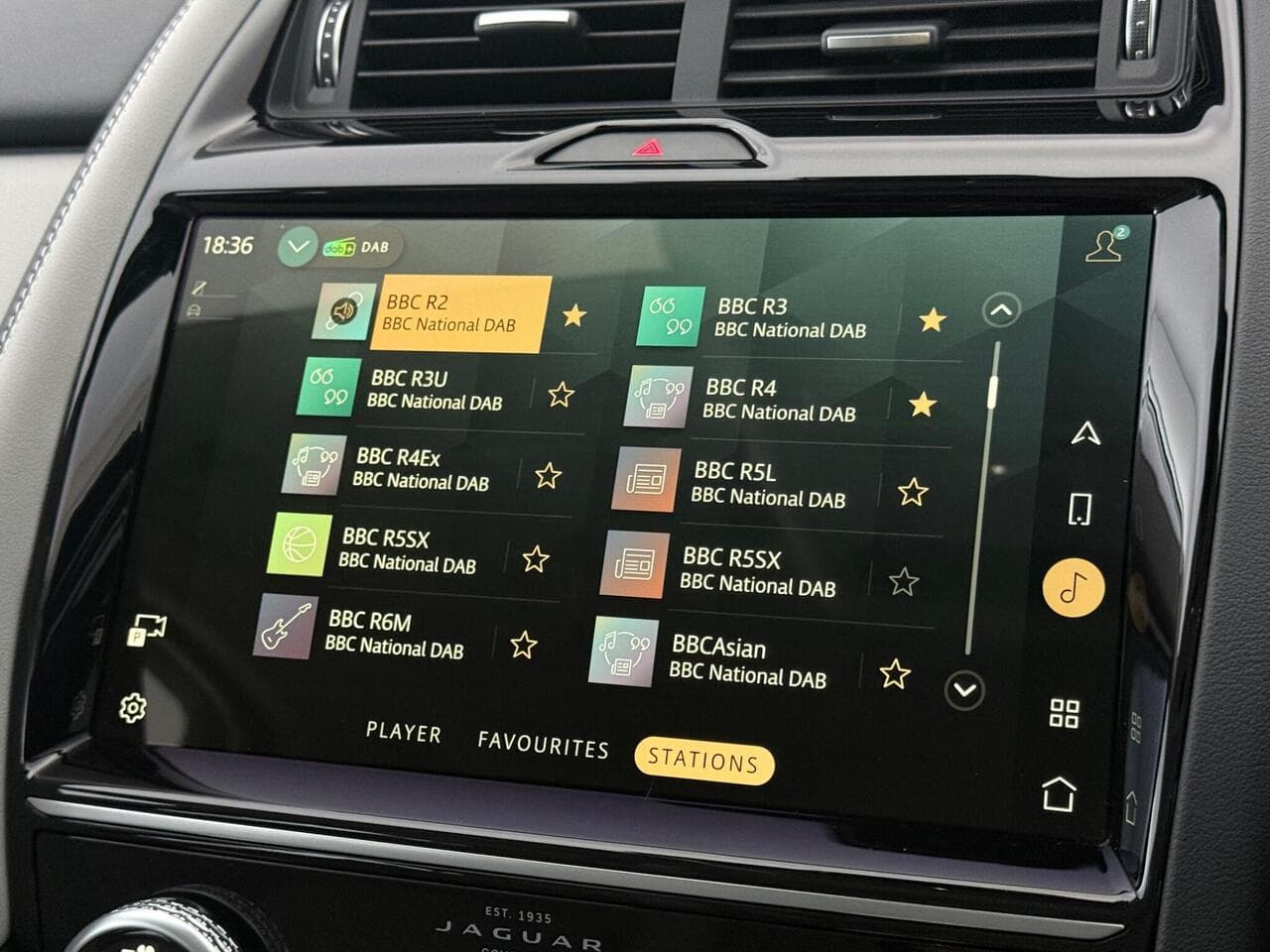 Jaguar E-PACE thumbnail Infotainment System
