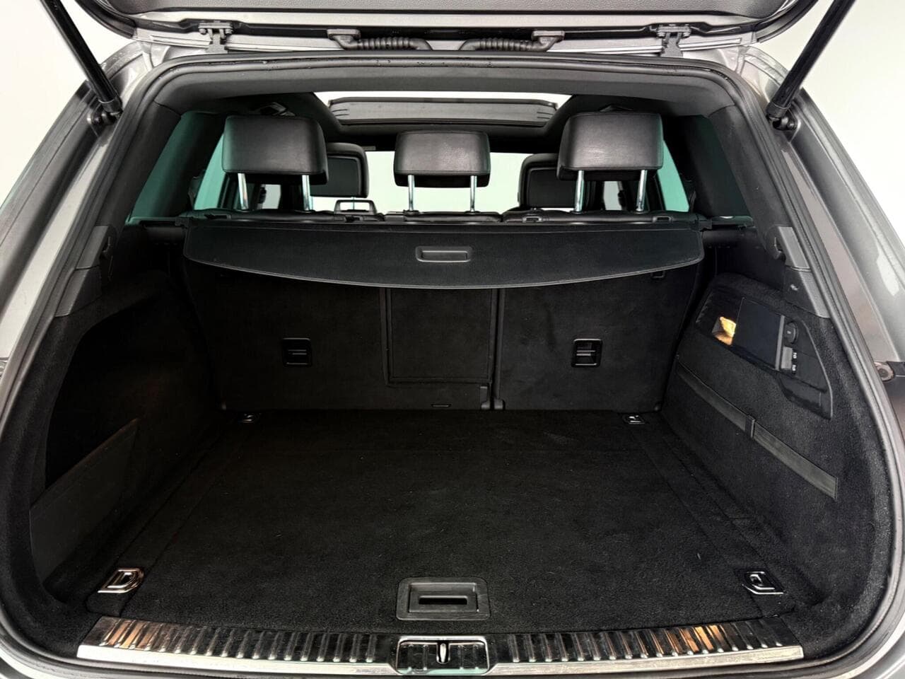 Volkswagen Touareg thumbnail Boot
