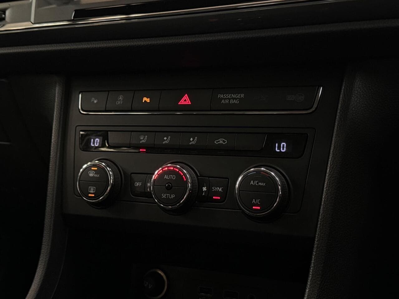 SEAT Ateca thumbnail Misc Controls