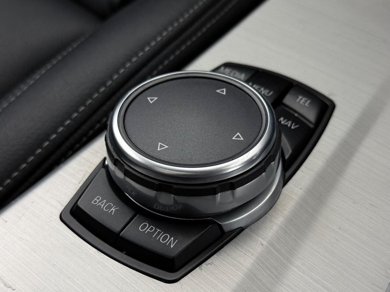 BMW X3 thumbnail Misc Controls