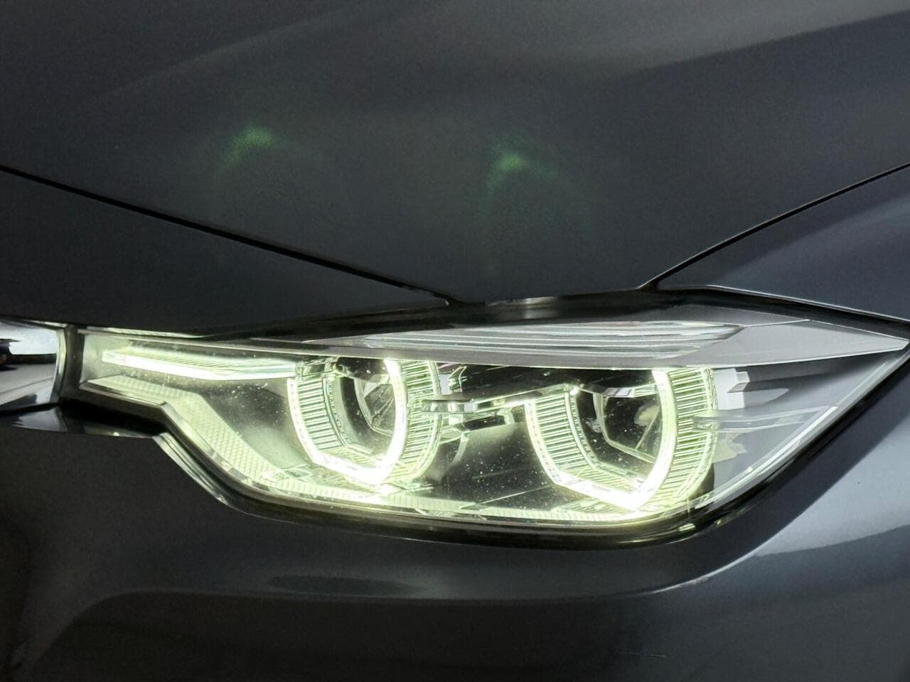 BMW 3 Series thumbnail Lights Front