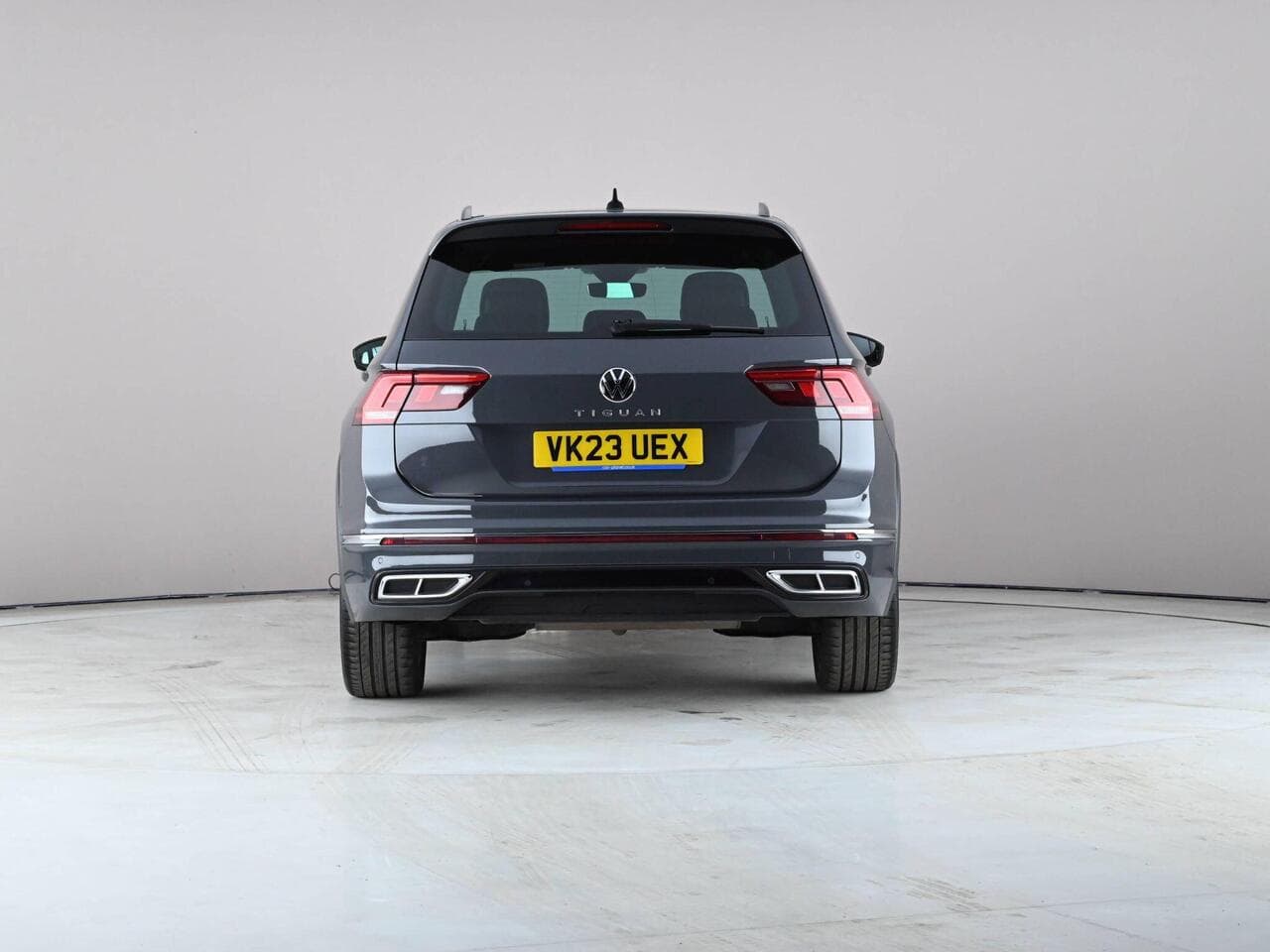 Volkswagen Tiguan thumbnail Rear