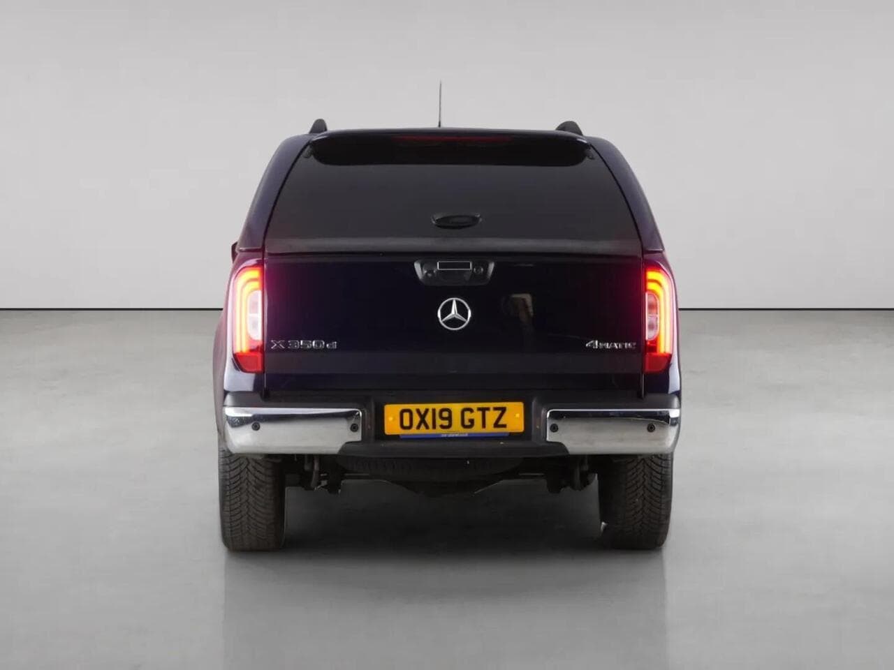 Mercedes-Benz X Class thumbnail Rear