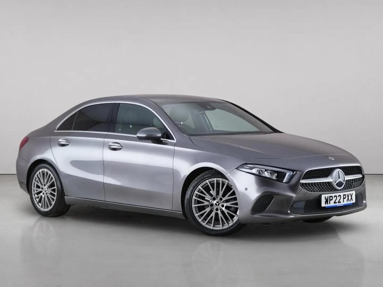 Mercedes-Benz A Class - Mercedes-Benz A Class 1.3 A180 Sport Edition (Executive) 7G-DCT Euro 6 (s/s) 4dr