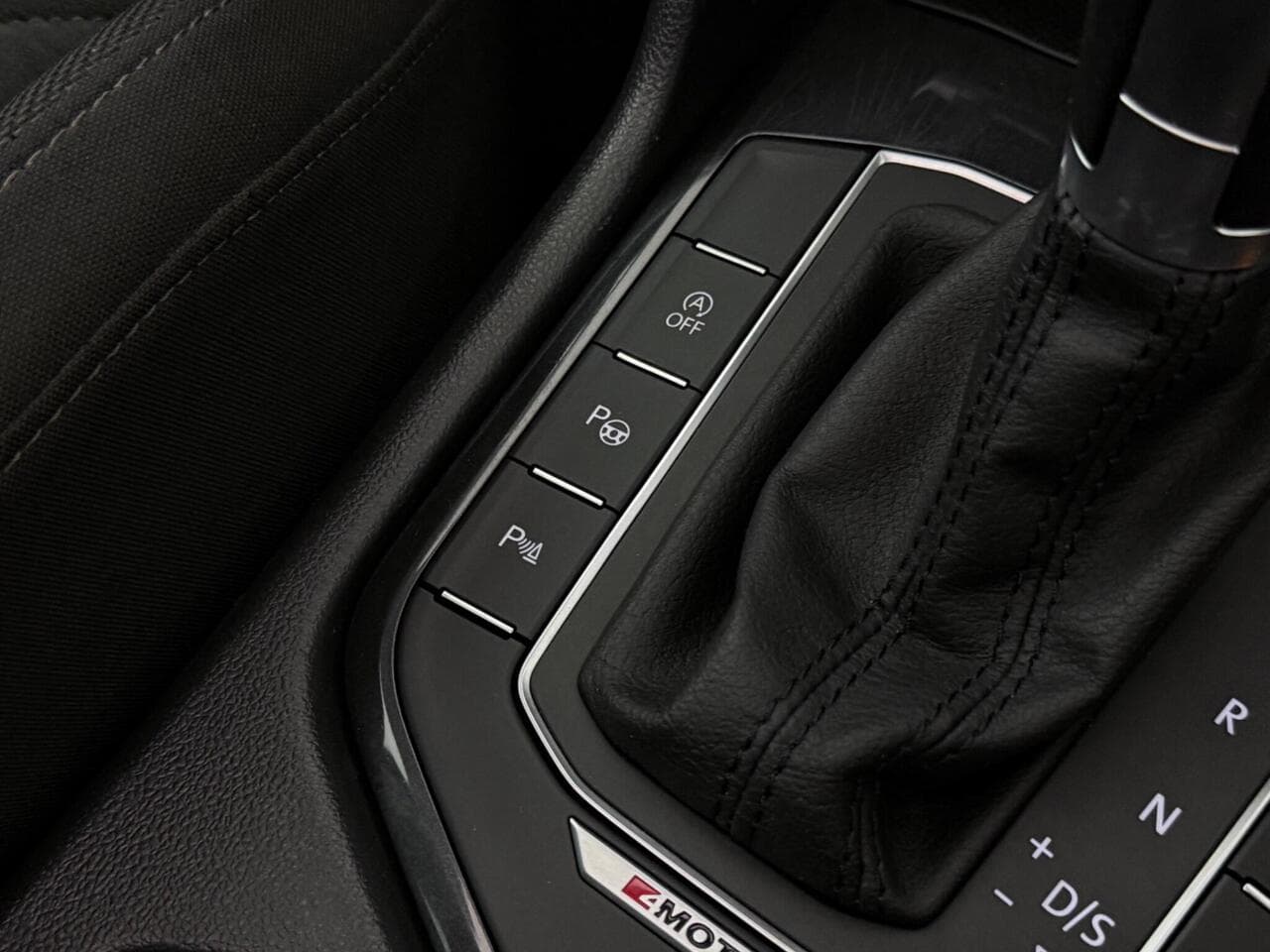 Volkswagen Tiguan thumbnail Misc Controls