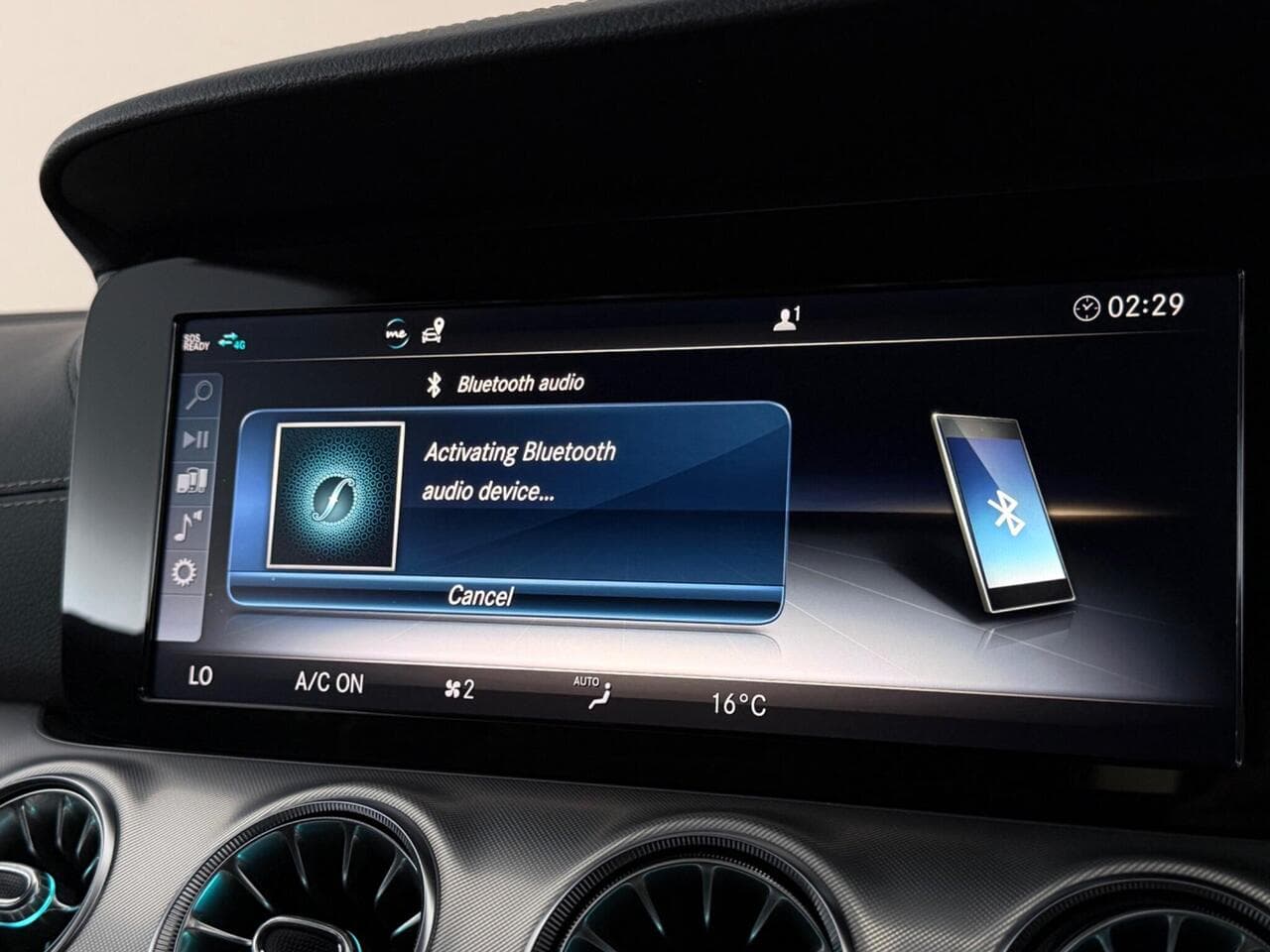 Mercedes-Benz E Class thumbnail Infotainment System