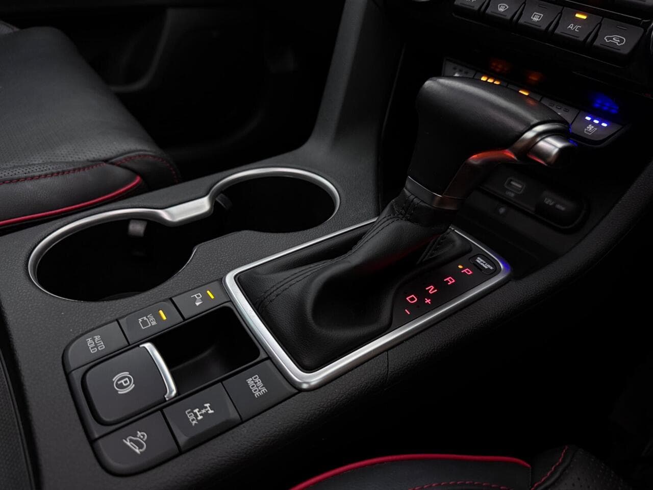 Kia Sportage thumbnail Misc Controls