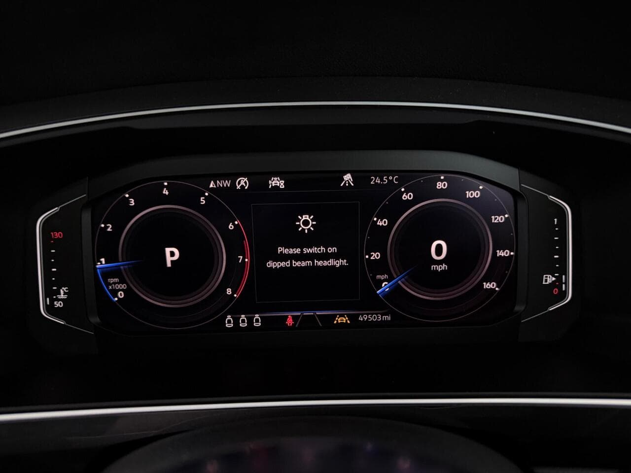 Volkswagen Tiguan thumbnail Driver Instruments