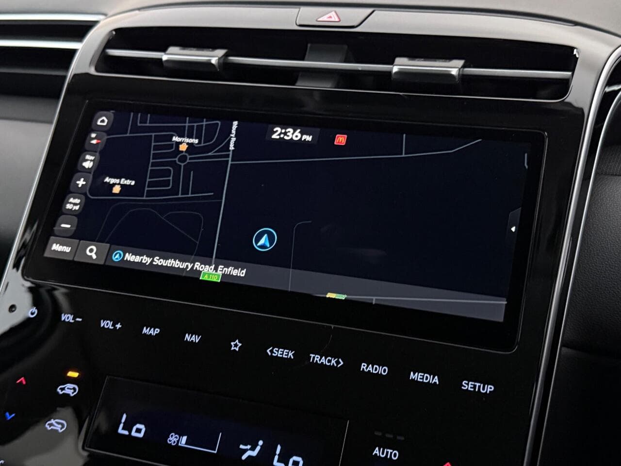 Hyundai TUCSON thumbnail Infotainment System