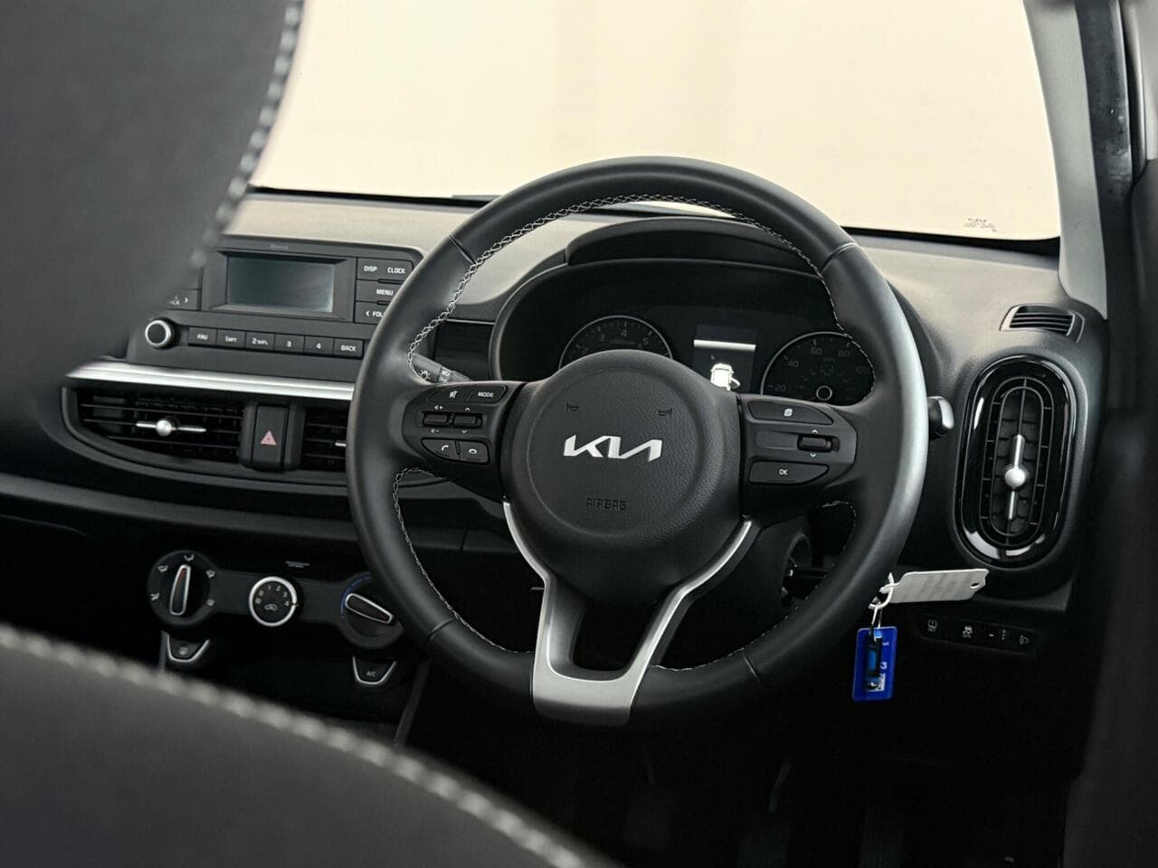 Kia Picanto thumbnail Steering Wheel