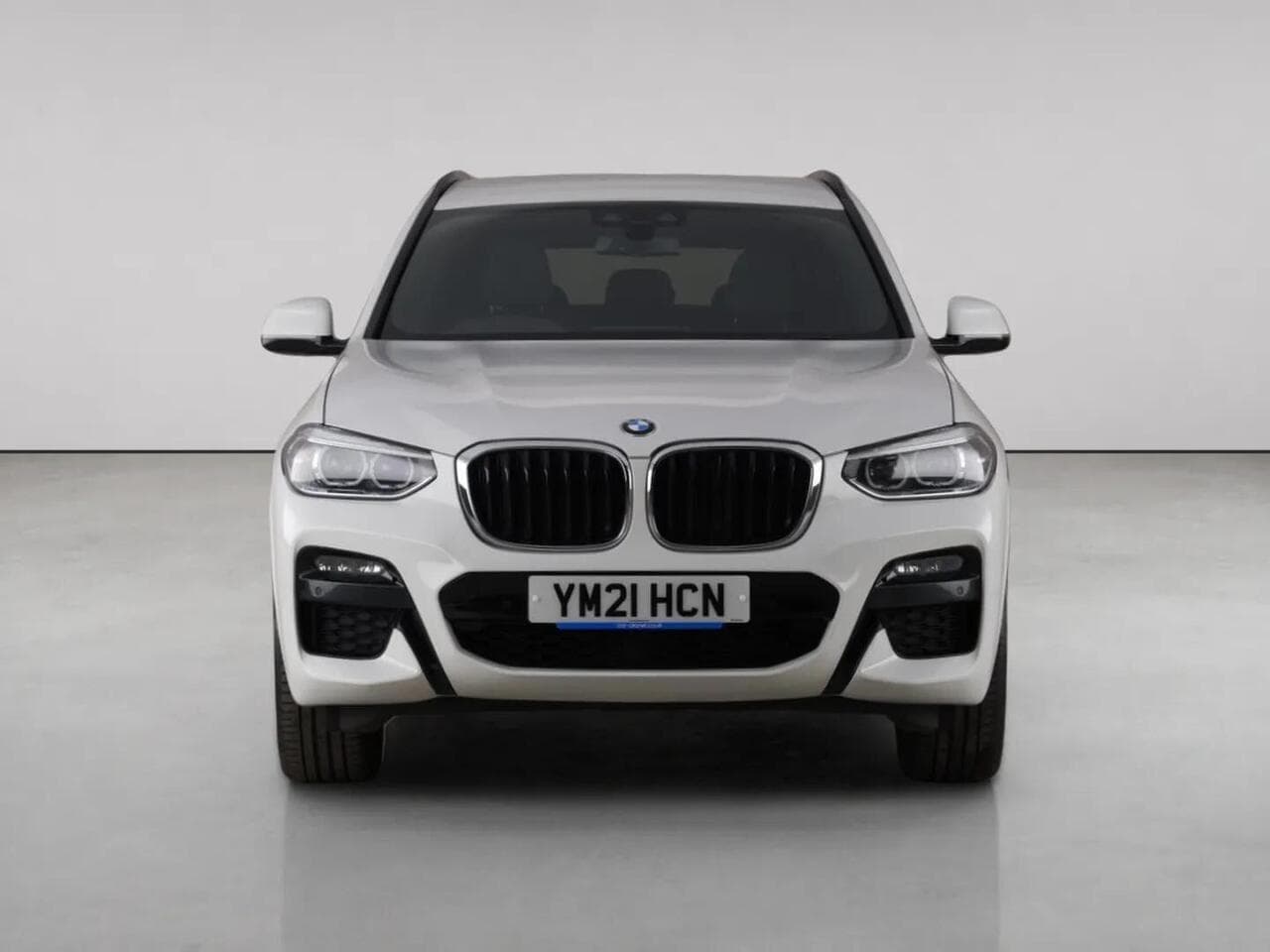 BMW X3 thumbnail Front