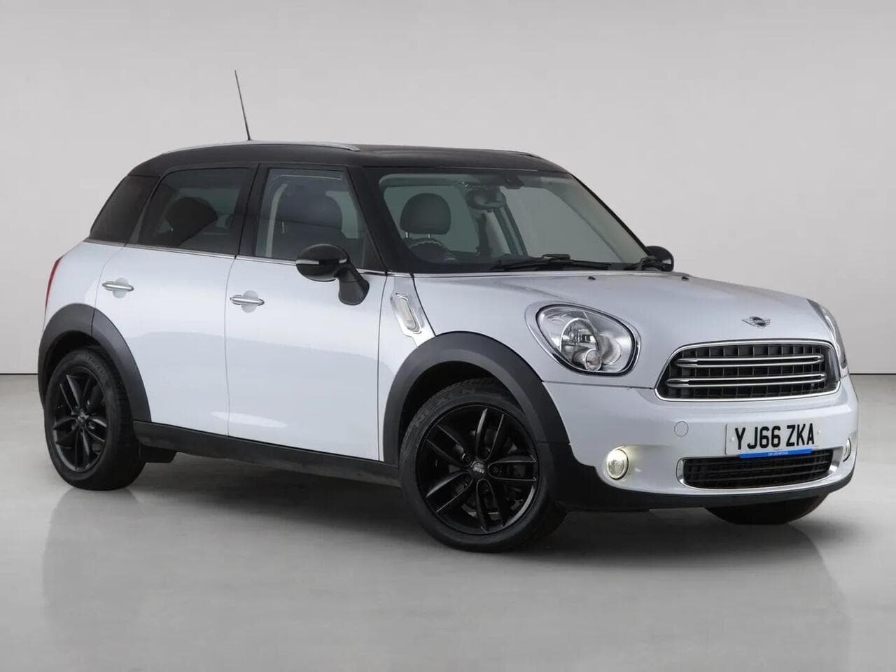 MINI Countryman - MINI Countryman 1.6 Cooper D SUV 5dr Diesel Manual Euro 5 (s/s) (112 ps)