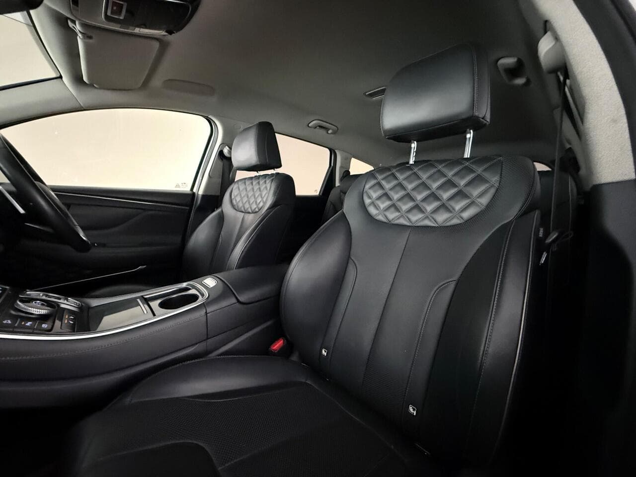 Hyundai Santa Fe thumbnail Seat Front Passenger