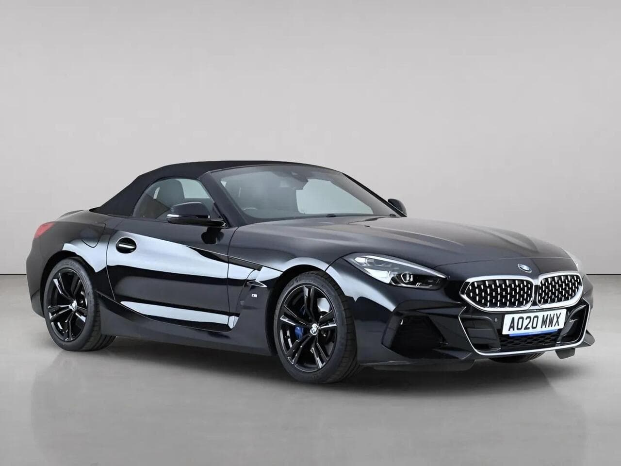BMW Z4 thumbnail Front Right