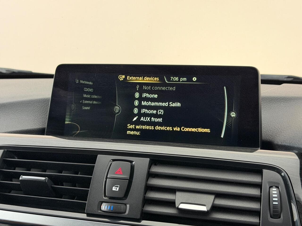 BMW 4 Series Gran Coupe thumbnail Infotainment System