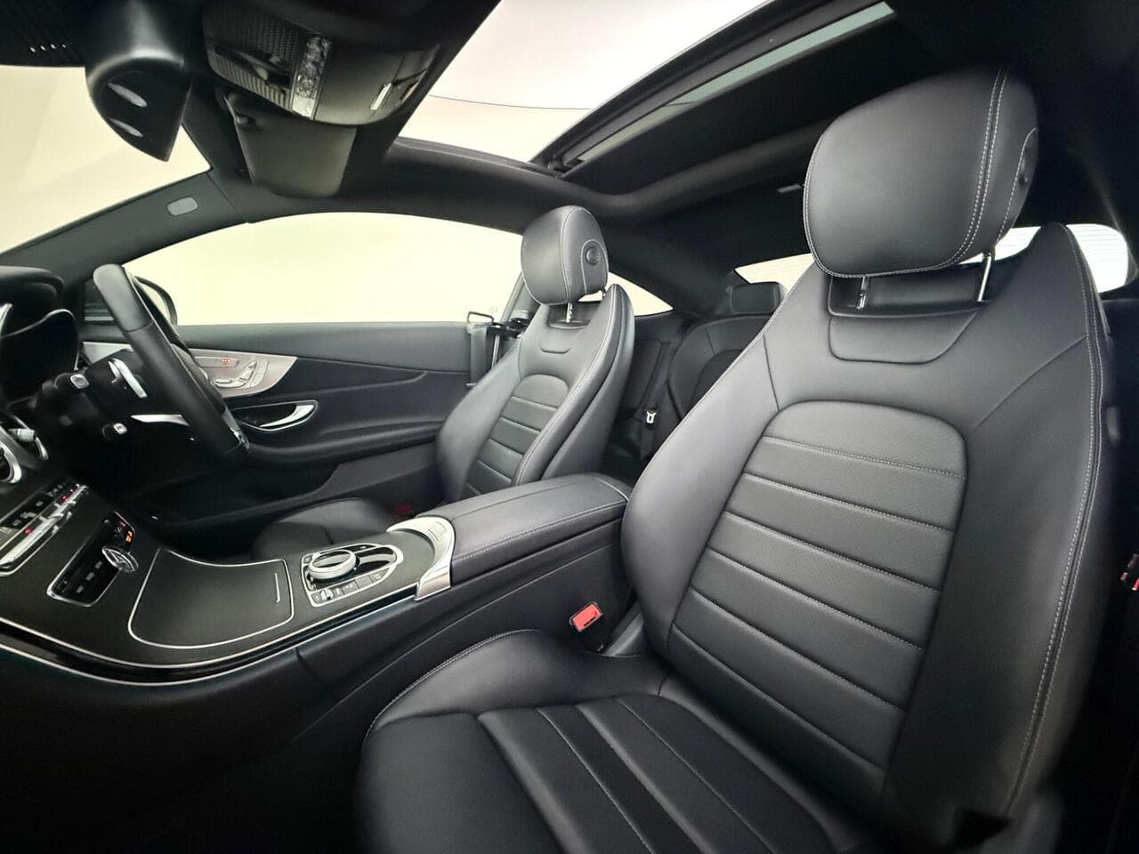 Mercedes-Benz C Class thumbnail Seat Front Passenger