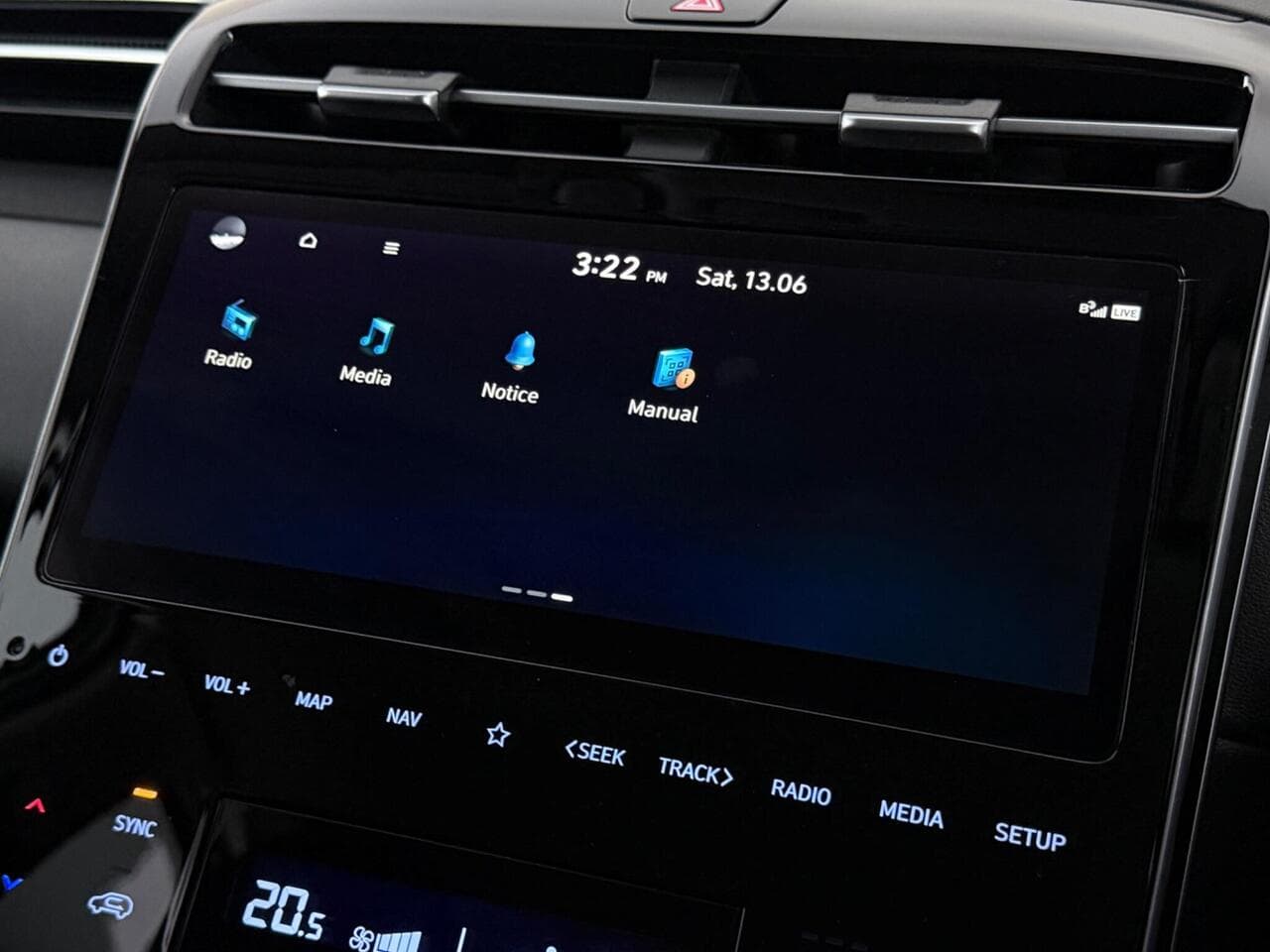 Hyundai TUCSON thumbnail Infotainment System