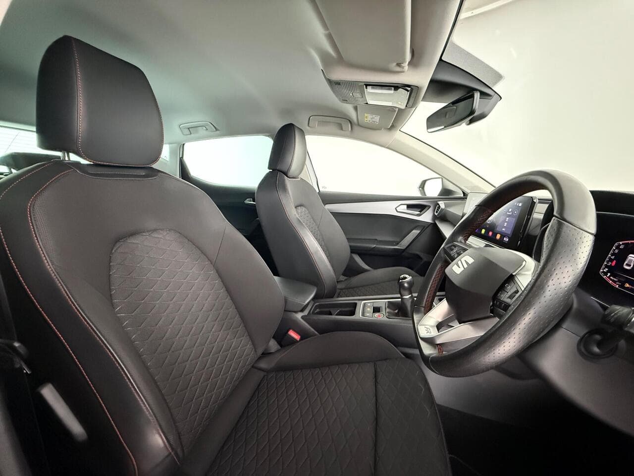 SEAT Leon thumbnail Seat Driver